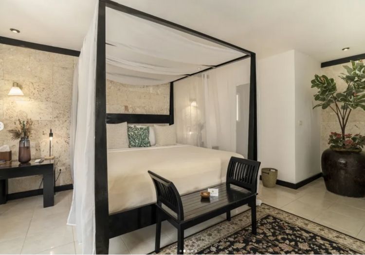 villa bedroom 2